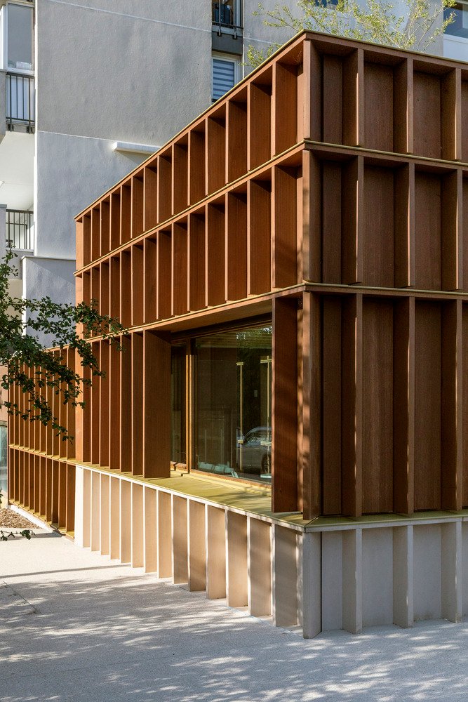 crèche-et-médiathèque-de-jouets-a+samueldelmas-architectes-13 Crèche et Médiathèque de Jouets / a+samueldelmas architectes