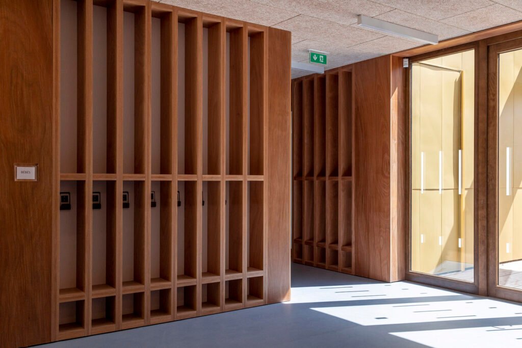 Crèche et Médiathèque de Jouets / a+samueldelmas architectes