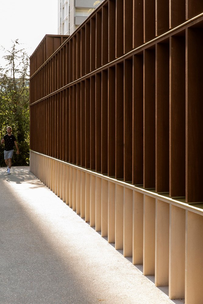 Crèche et Médiathèque de Jouets / a+samueldelmas architectes