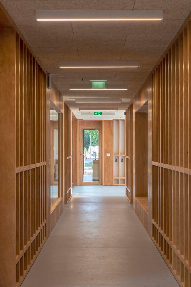Crèche et Médiathèque de Jouets / a+samueldelmas architectes