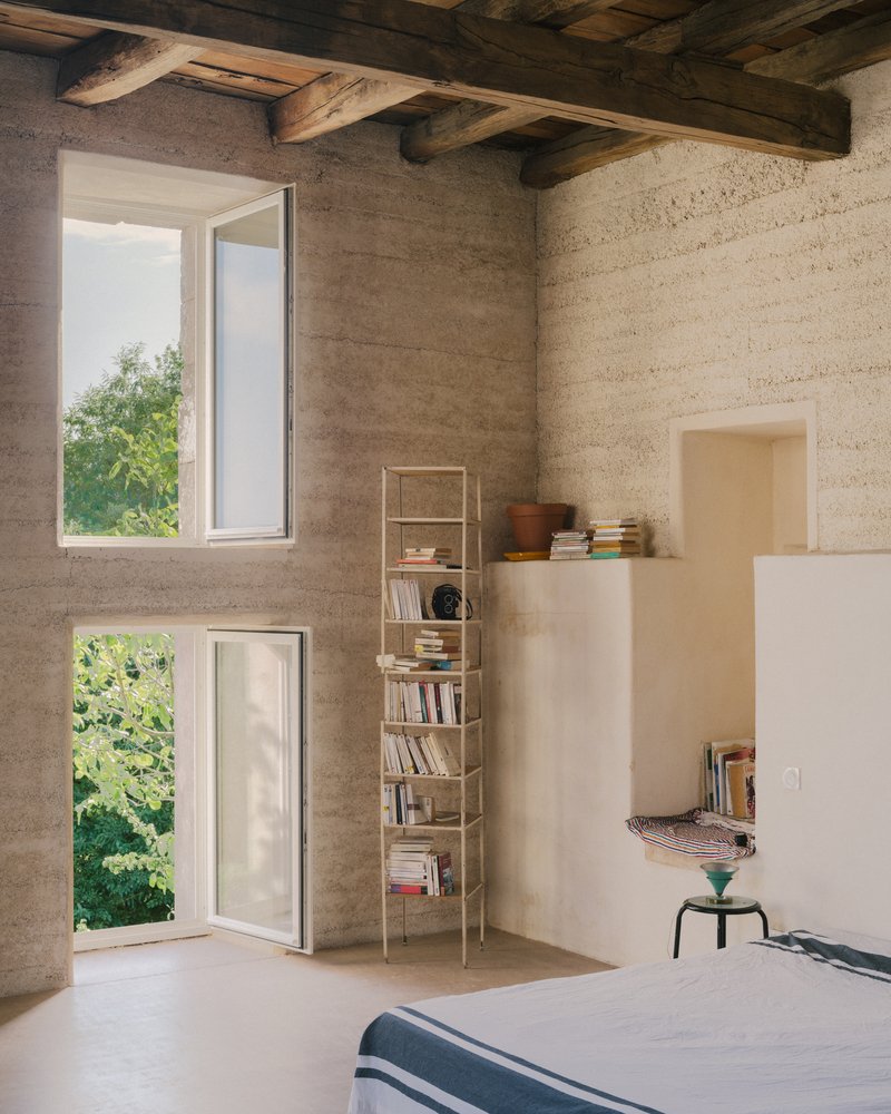 LA FAGE, une maison dans une maison / Plan Común