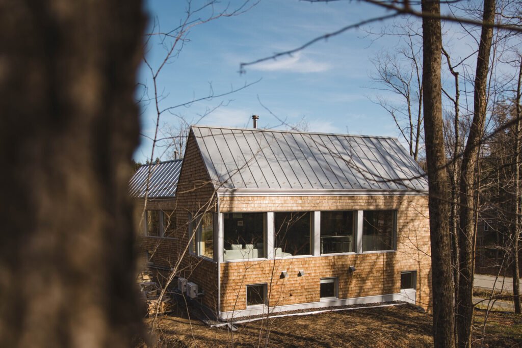 La Maison des Frères Tino / Quinzhee Architecture