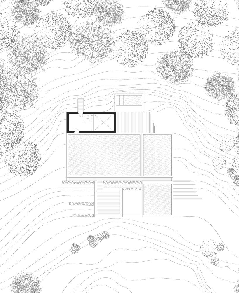 Maison dans la Forêt de Pins / AT architectes